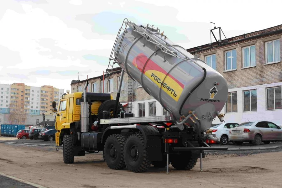 Auto cement truck type 9666R (Modifications 9666R6 on KAMAZ chassis on KAMAZ 43118-A5, 43118-50 chassis)