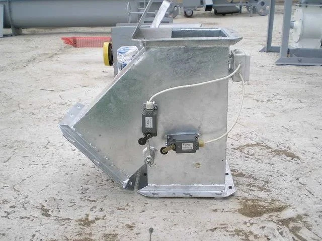 Flip-over valve type KDP-4