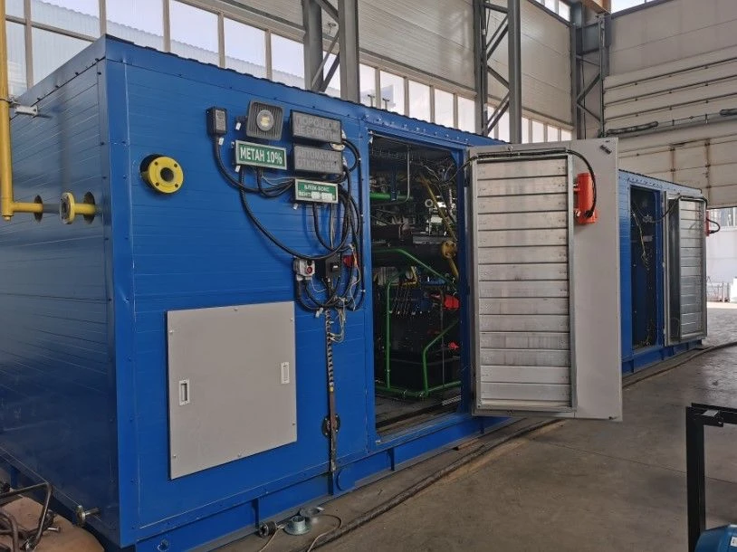Automobile gas-filling compressor station CNGCS 900-25 C