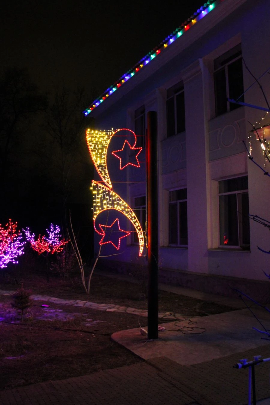 LED console (LED panel) "Fireworks" in red-green - decorative street lamp on brackets (modification 22).