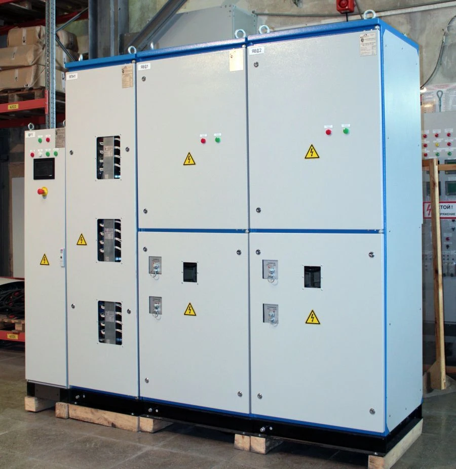 High-voltage thyristor converters for group soft start PAD-V-G