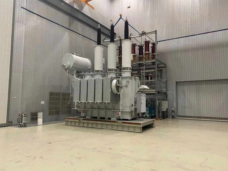 Three-phase oil-filled power transformer TRDN-40000/110-U3