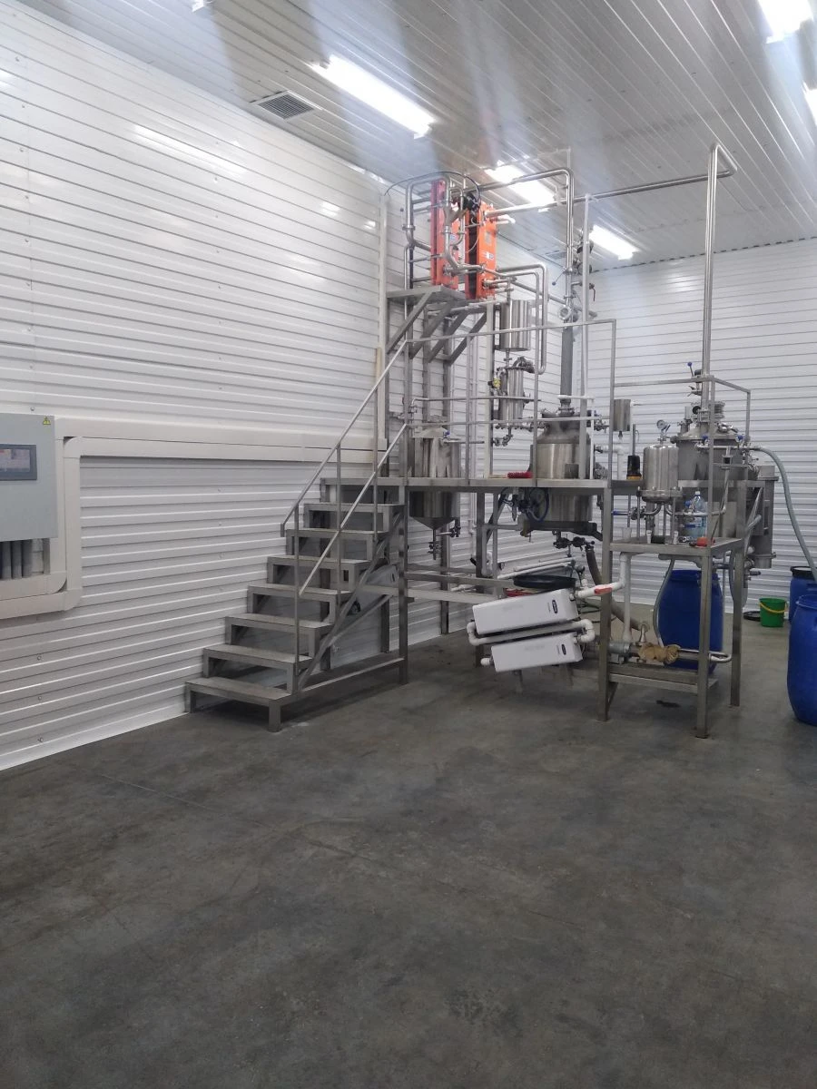 Low-tonnage extraction, concentration and drying module (MEXM 1.0)