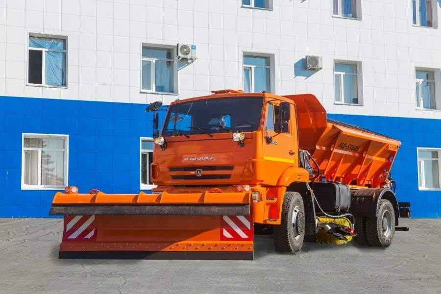 Combined sweeping machine MD-53605