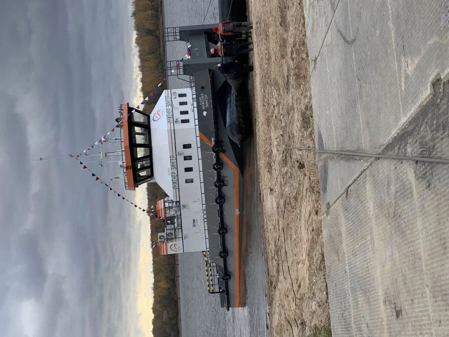 Tugboat. Tug motor ship-pusher "Engineer Singer", reg.no. 247199