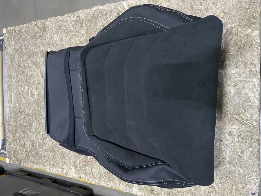 Skoda Kodiaq left front seat cushion upholstery 562881405*, where * is a symbol representing a design feature of the part and CC