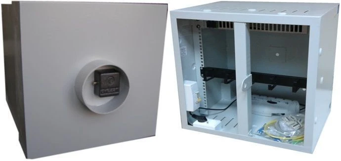 Reinforced wall-mounted distribution cabinet SHRNu-9U-298-TTC