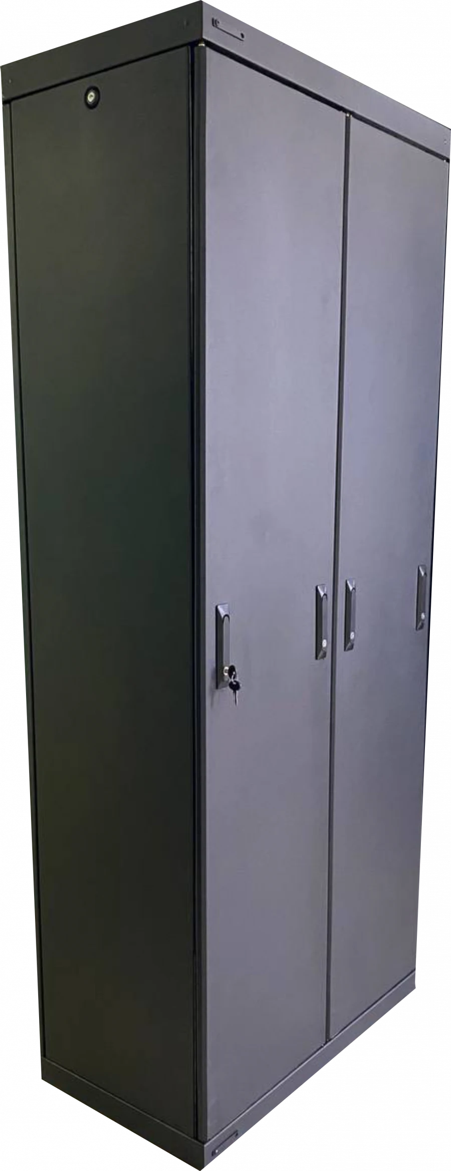 C3 Solutions brand C3.HD series cross-country cabinets