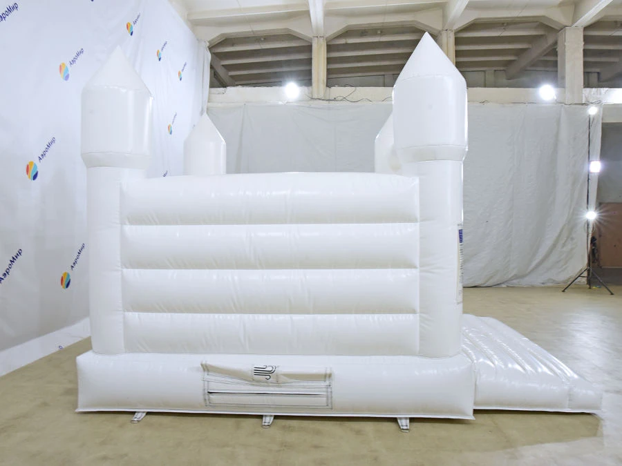 Inflatable trampoline