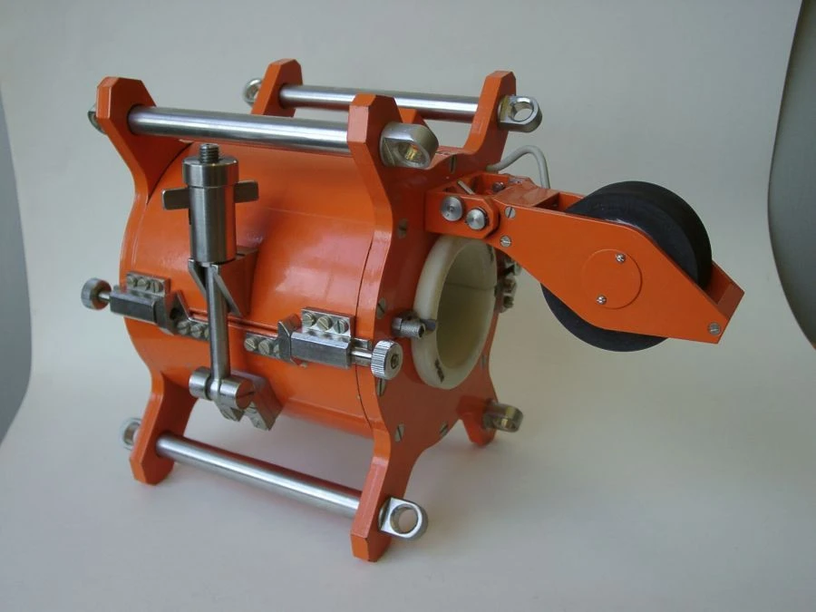 STEEL CANAT Wear Meter (flaw detector) INTROS MG24-64