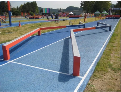 Curved balance beam PP element