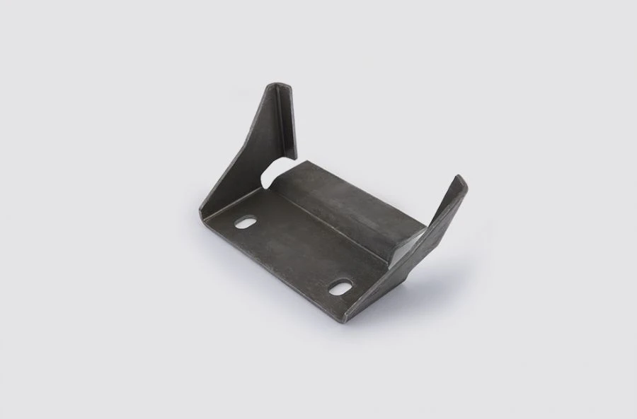 Engine support bracket 220694100103900