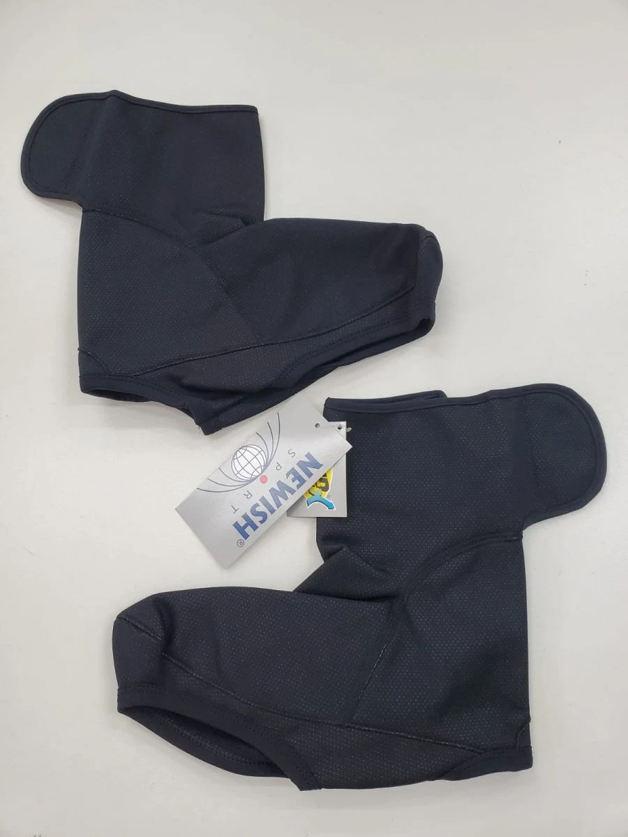 Shoe covers for cyclists model "bicycle shoe covers" 100% polyester.