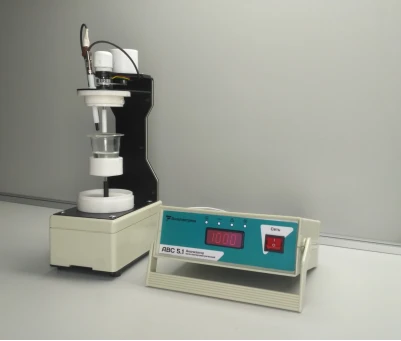 Voltammetric analyser