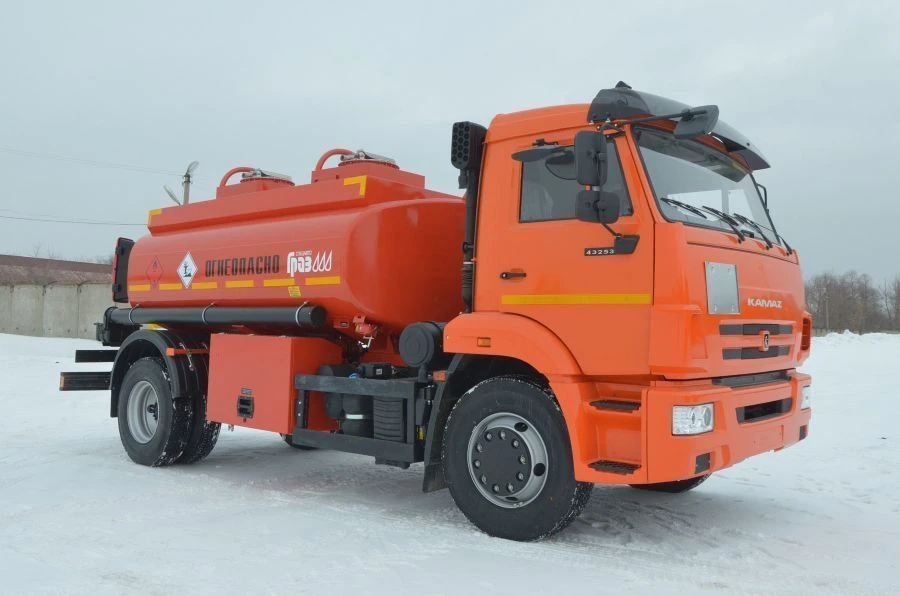 Fuel tanker, type 5608, modification 5608-0000010-51, on chassis of KAMAZ -43253-G5.