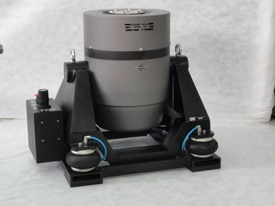 Vibrating electrodynamic test rig Vibrotron VS252