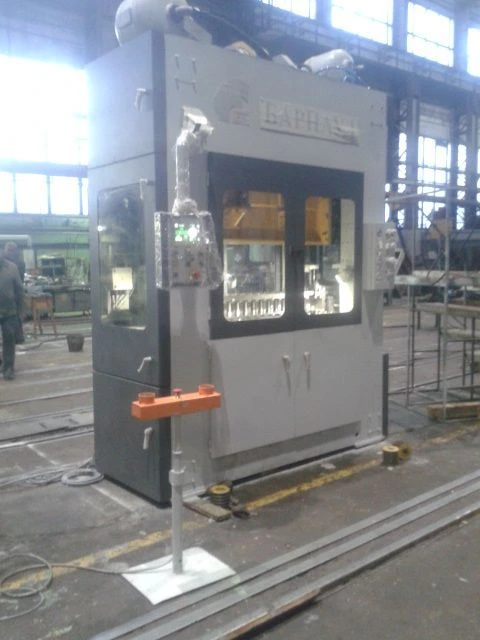 Automatic multi-position sheet-punching machine AB6525