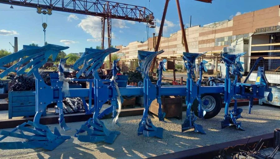 Rotary plough PPO-5 (4+1) On land