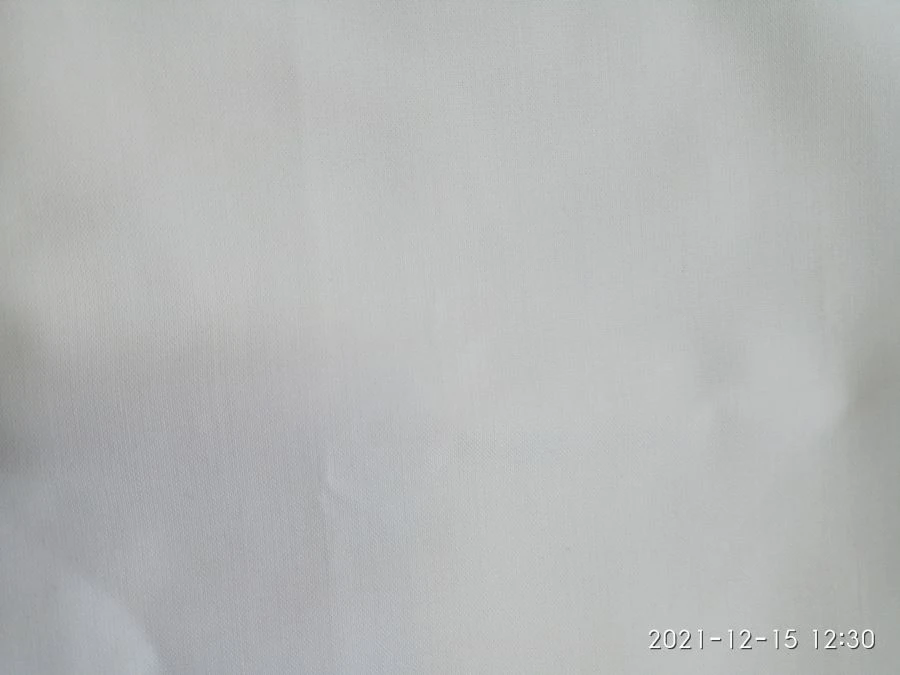 Bleached cotton-polyester fabric art. R6171