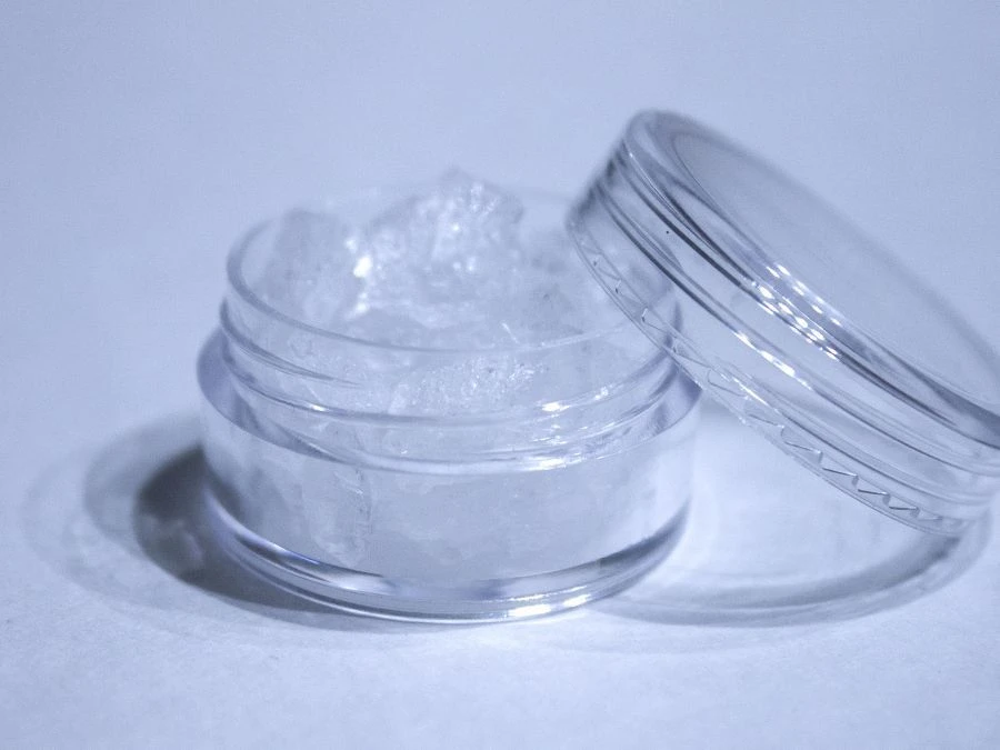 Sodium Fluoride for Vacuum Deposition