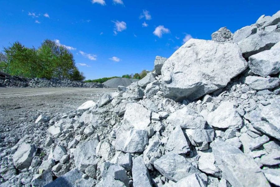Coarse rocky ground