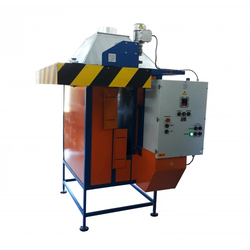 Pass-through conveyor furnace (Raduga 33) for heat treatment of workpieces at temperatures up to 90 °?.