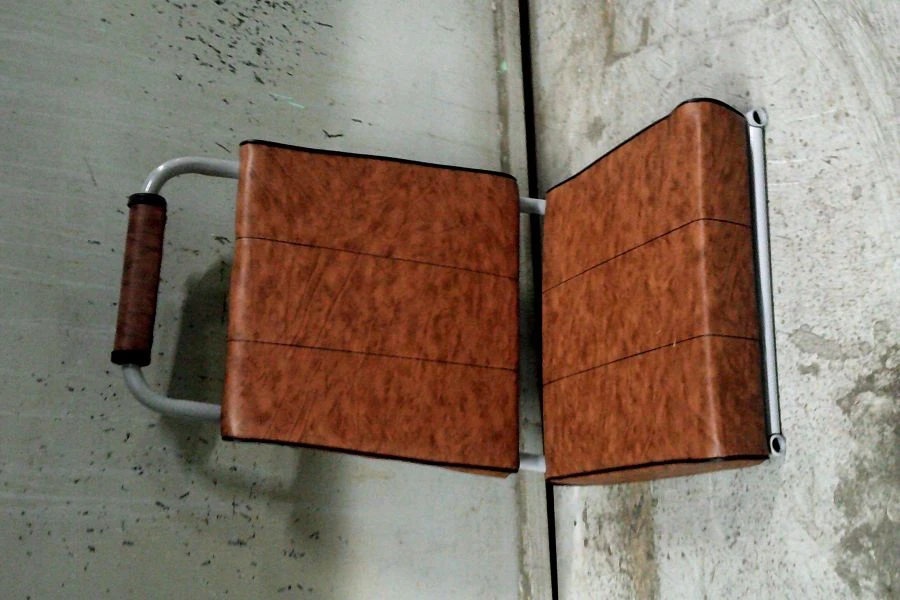 Single rear seat 3205-6830016-40