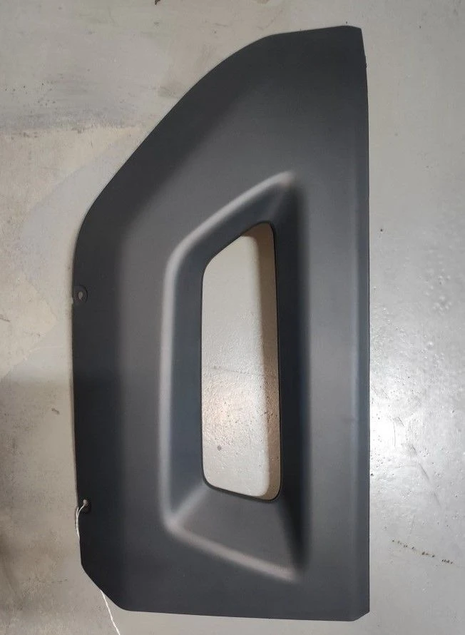 UC1A11-8403122 Front right wing extension