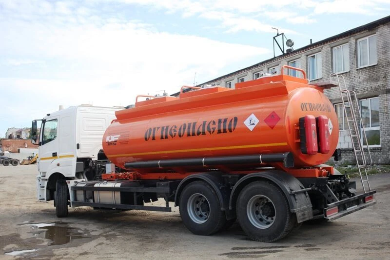 Tank truck for transportation of dangerous goods type 9666L (Modifications 9666L1 on KAMAZ 65207-S5 chassis)