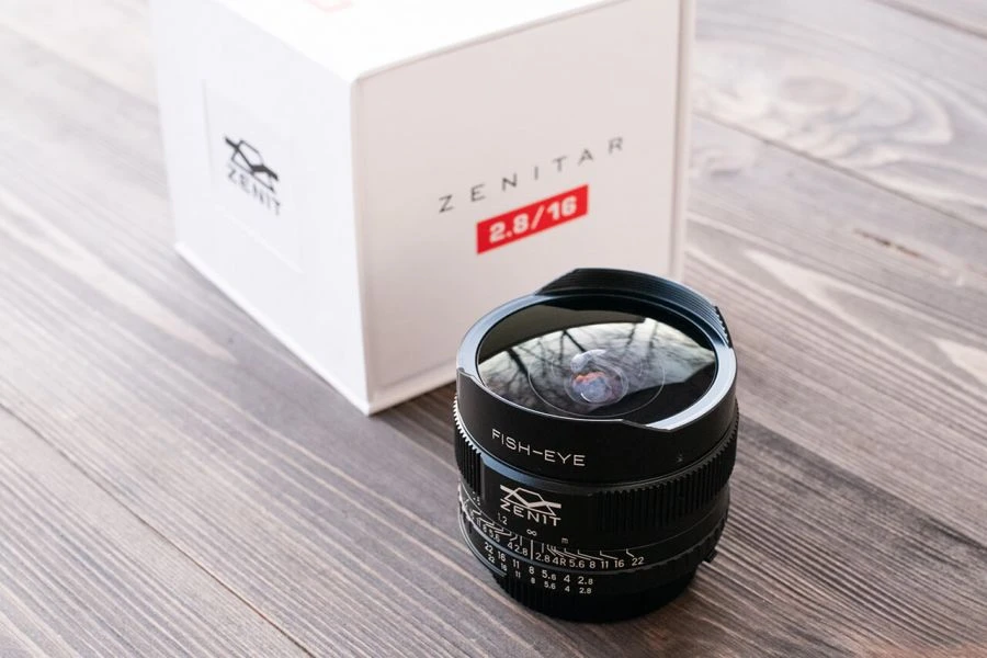 Photographic lens "MS ZENITAR 2,8/16" ("Fisheye"), with lens mount (Nikon)