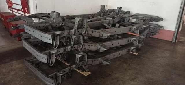 Vehicle frame assembly W30A90Q814