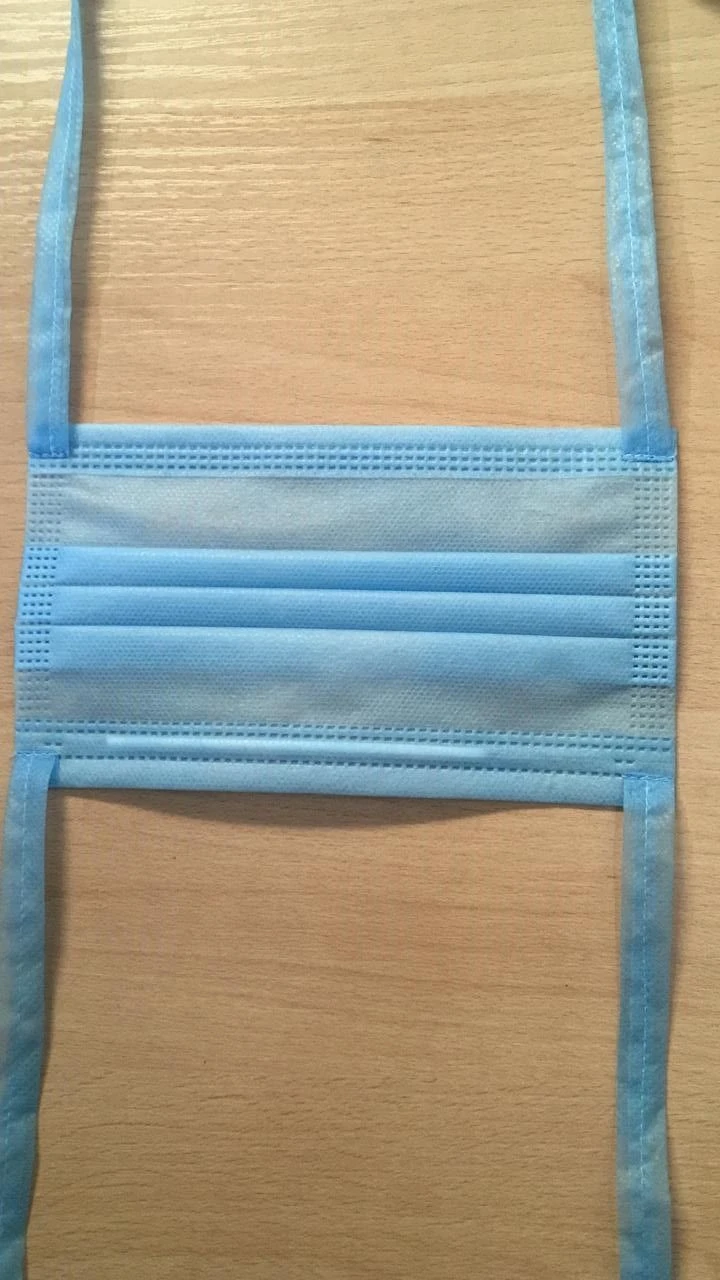 Disposable medical non-sterile non-woven surgical 3-layer mask with ties, size (length x width) 1