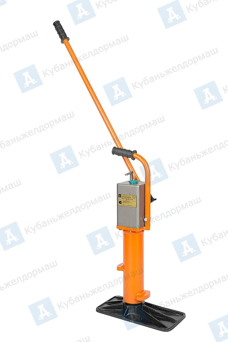 Track hydraulic jack DPG-12