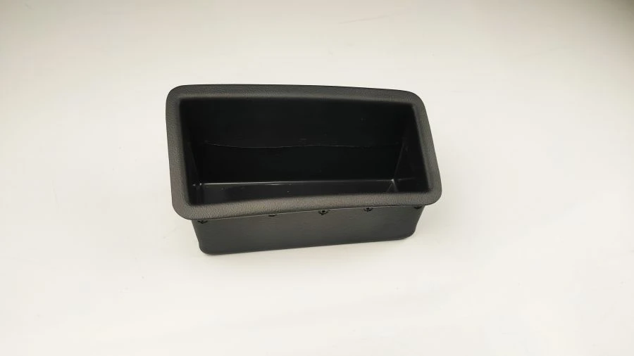 Casing of the right dashboard pocket KKNRD.0008.0011