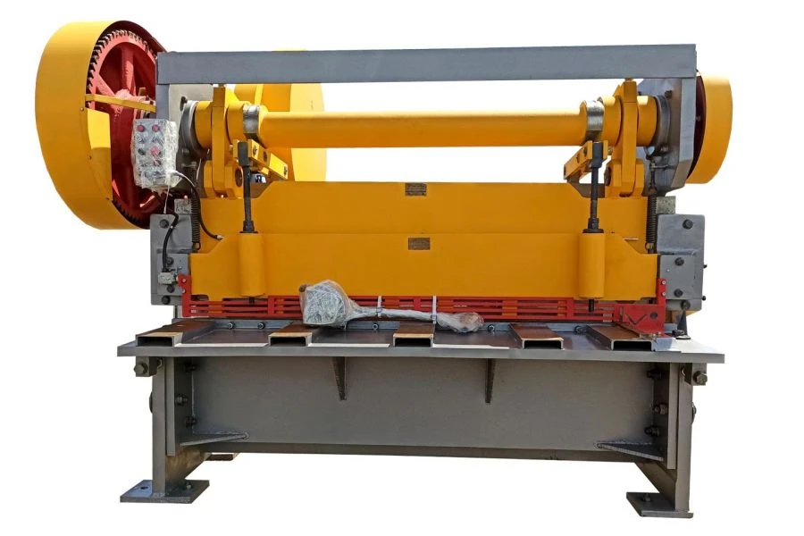 Electromechanical sheet shears ?-3122