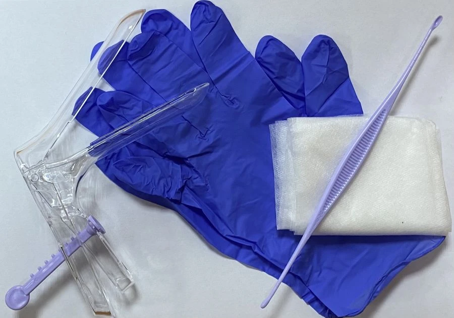 Set of gynaecological articles for cervical and vaginal sampling disposable sterile "Femina®" with mirror L and lo