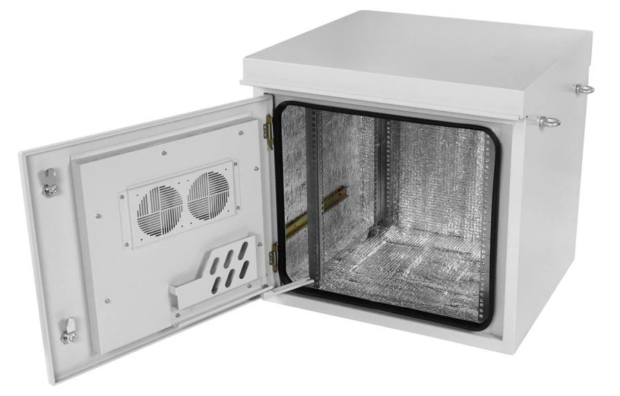 Surface-mounted climatic telecommunication cabinet SHKT-NV-2 with roof SSD