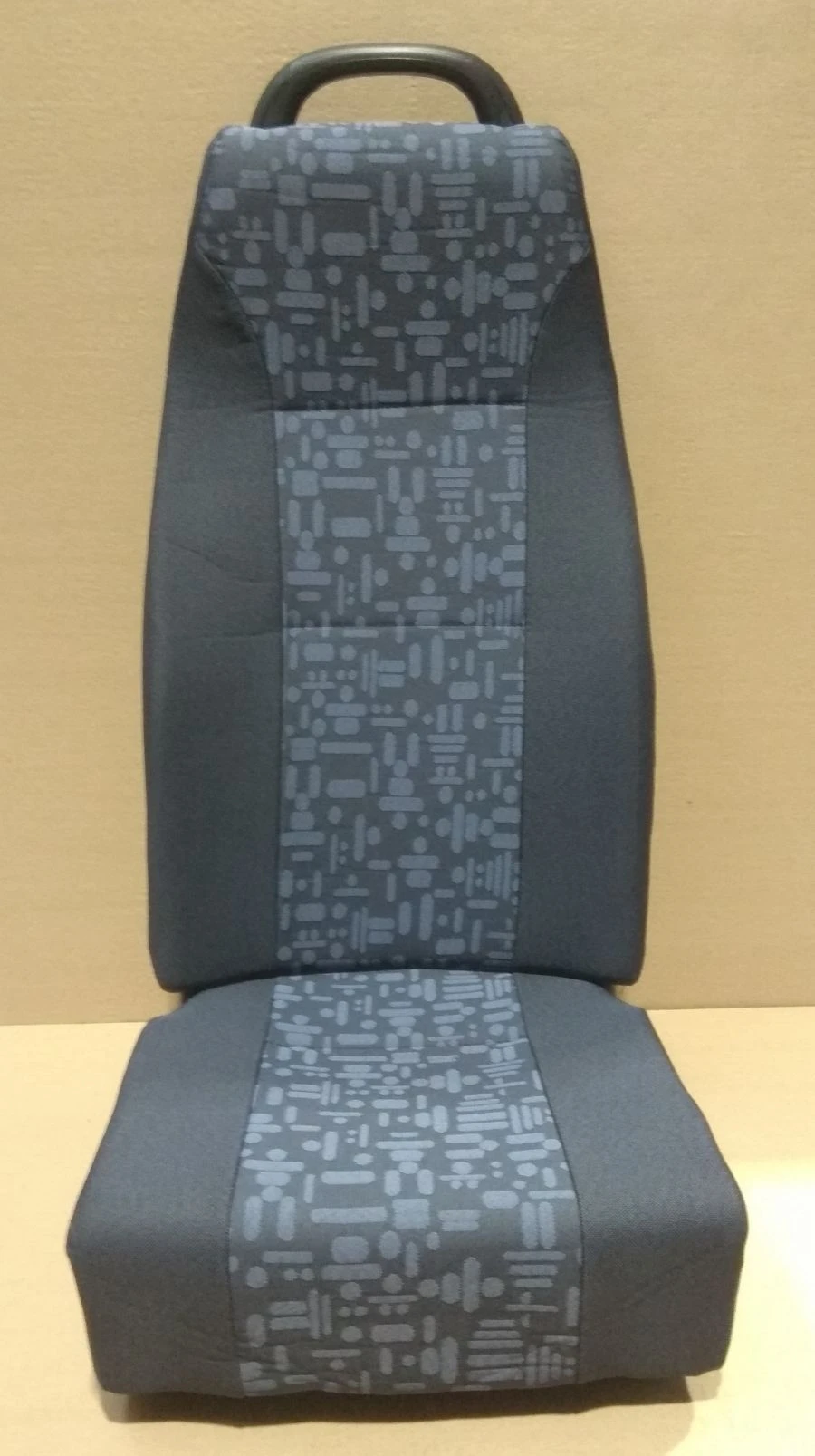 Passenger seat with handrail A64R42.6820013-21*0004/COT2015.1-6830020 - 02 upholstery Light coloured Friend