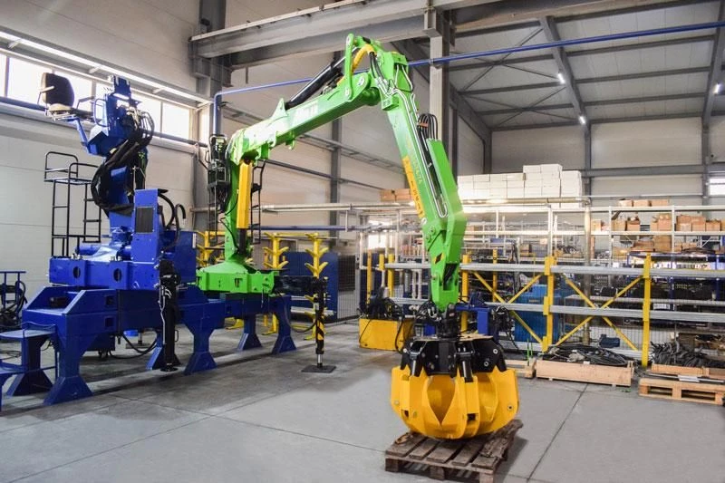 Lifting crane (crane-manipulator unit) ANT 10LM