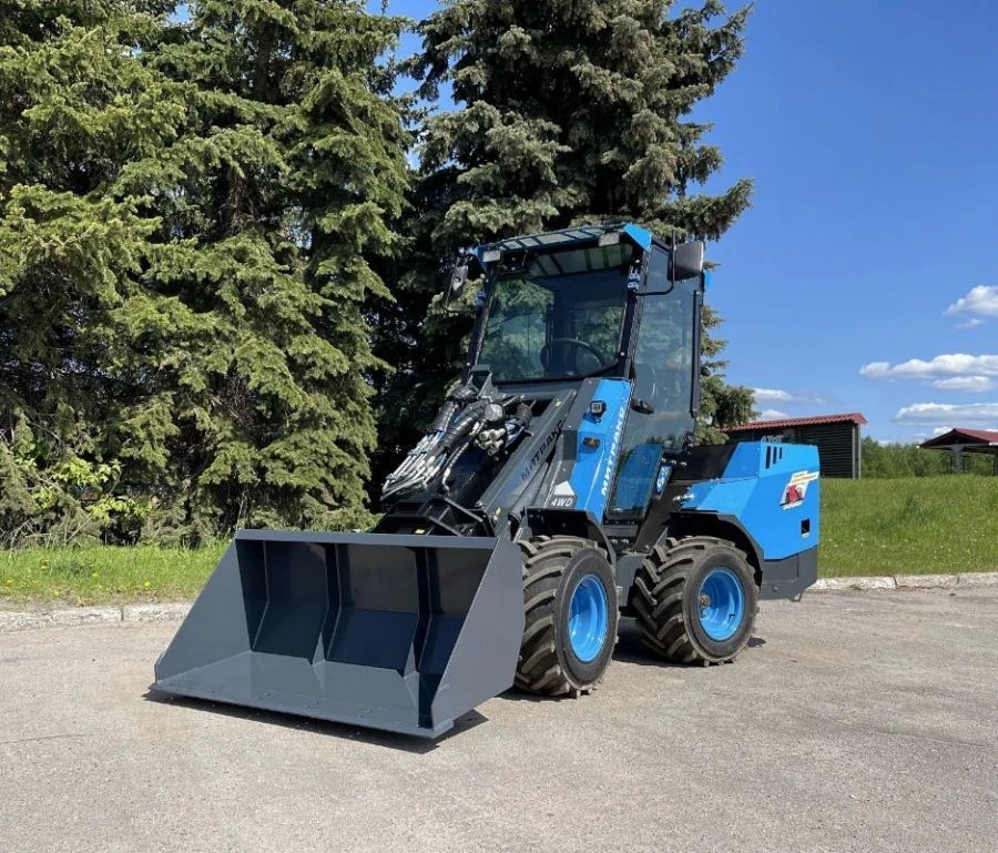 Front loader "Mitrax" MP-635