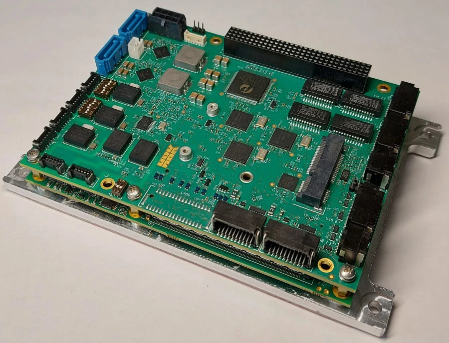 COM-E6v2 carrier board (LCNV.469535.001-01)