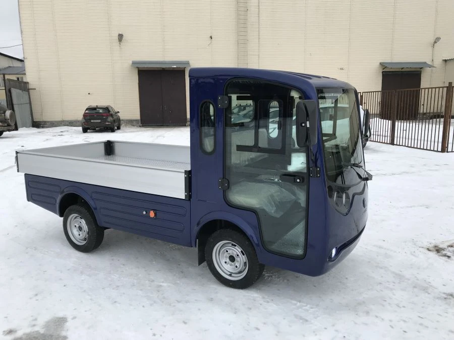 Self-propelled vehicle: electric vehicle Concordia GR2000