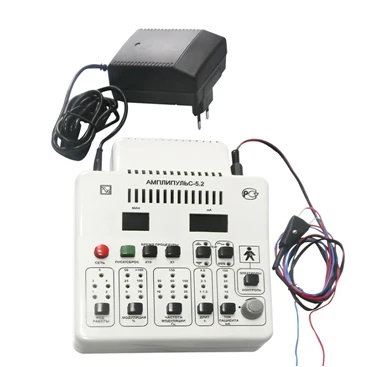 LOW-FREQUENCY PHYSIOTHERAPY DEVICE FOR EXPOSURE TO SINUSOIDAL MODULATED CURRENTS OF SOUND FREQUENCY "AMPLIPULSE - 5.2" S