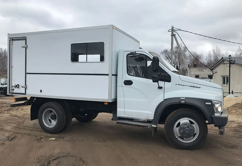 Vehicles for oil and gas well servicing type 47122, modification 47122E on the basis of GAZ C41R13 chassis