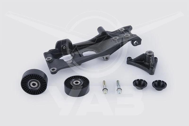 IDLER ROLLER COMPLETE WITH BRACKET, COVER AND FASTENERS 409040.1029016-01