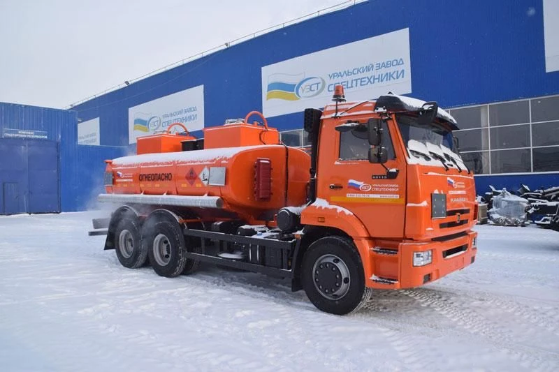 Fuel-fuelling truck (ATZ), Fuel-oil-fuelling truck (ATMZ), Oil-fuelling truck (AMZ), UZST brand, type UZST04, modification 6619