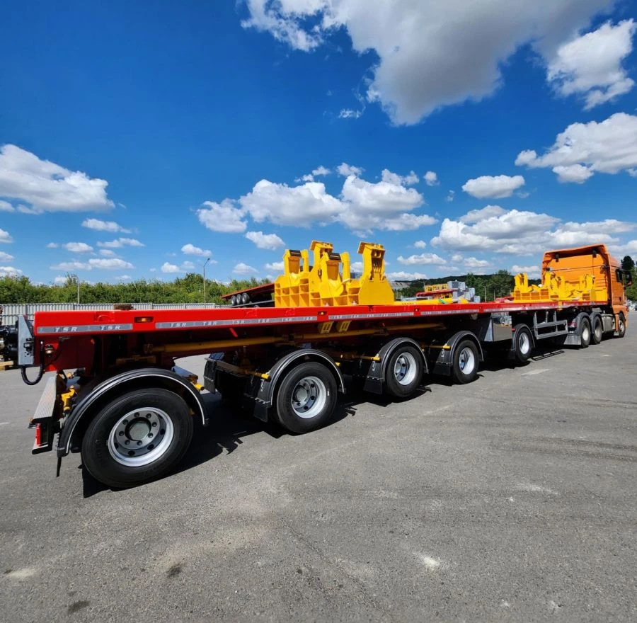 Semi-trailer MANAC 5V0F4H with tyres KAMA NF 202 285/70R19,5 145/143M or KAMA NR 201 285/70R19,5 145/143M, with wheel rims 167.