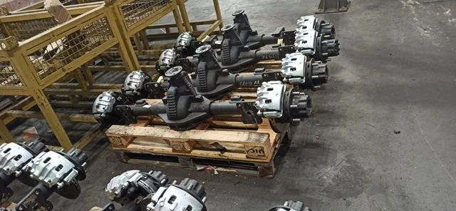 Rear axle with cam brakes 23.2400012-110A