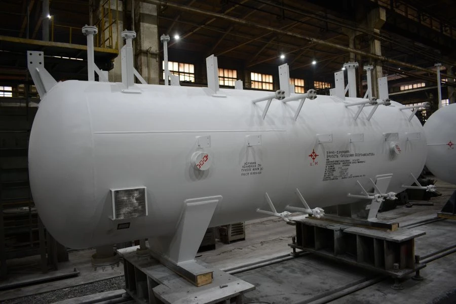Tank for irrigation of debutaniser D1440-E.00.00.000 TU 3600-013-00220575-2002