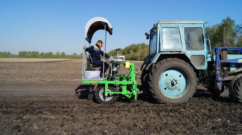 Precision batch seeder SSN-11